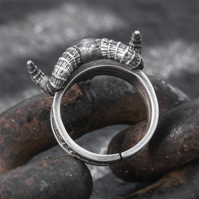 Retro Horn Ring - Mens Anime Jewelry Jewellery
