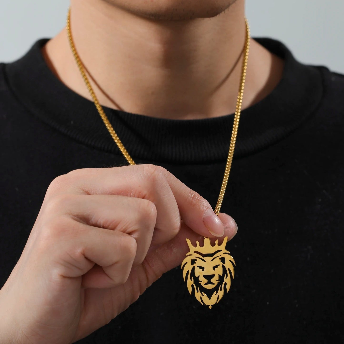 Lion With King Crown Necklace - Berserk Jewels Jewelery Jewellery