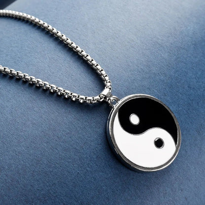 Yin and Yang Pendant Necklace - Berserk Jewels Jewelery Jewellery